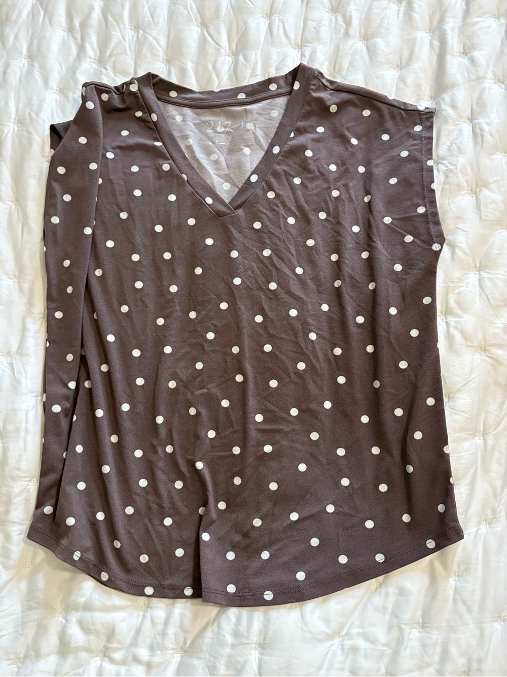 Polka Dot V-Neck Women’s Top in Brown and White M